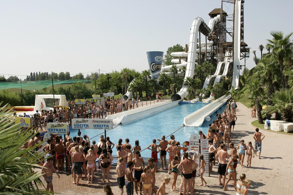 לידו די ג'סולו Hotel Helios מראה חיצוני תמונה