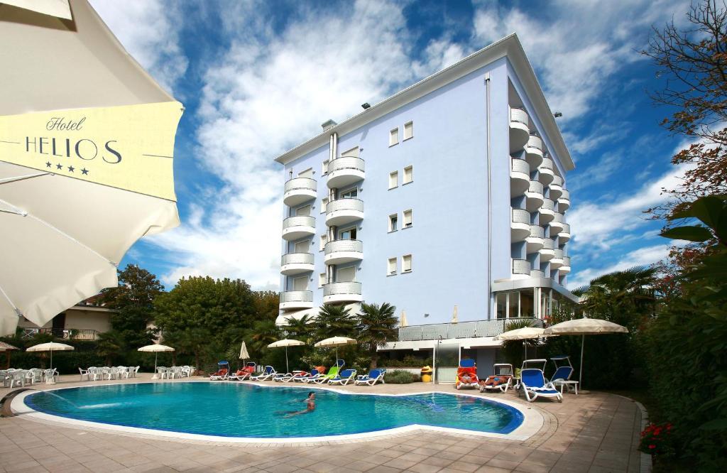לידו די ג'סולו Hotel Helios מראה חיצוני תמונה
